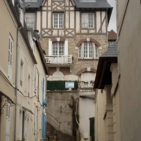 La Normandie En Bord De