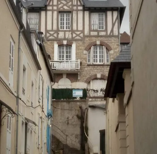 La Normandie En Bord De